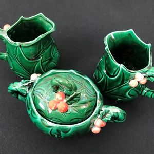 Vintage Lefton Japan Green Holly Berry Set 3